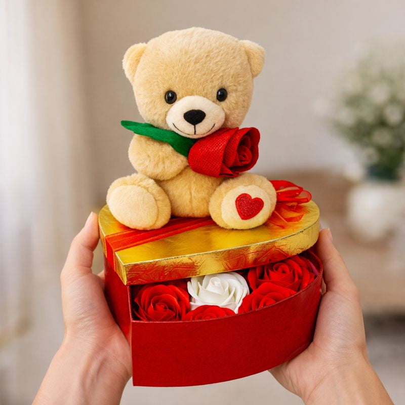 Set Cadou Ursuleț de Pluș cu Trandafiri din Spumă în Cutie Inimă